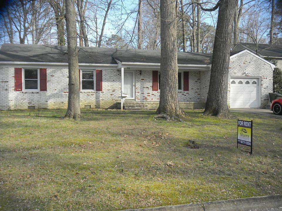 1st image of 90 Waterview Dr