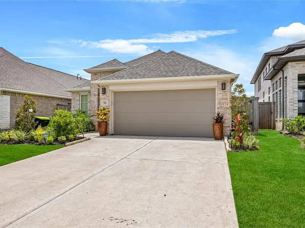 110 Shining Succulent Dr, Richmond, TX 77406