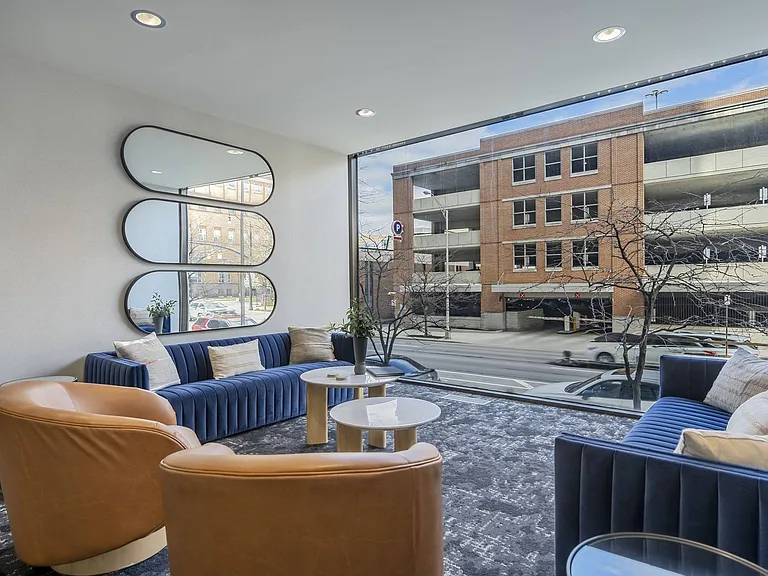 Lounge Room and Seating