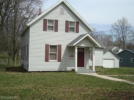 5th image of 415 Maumee St