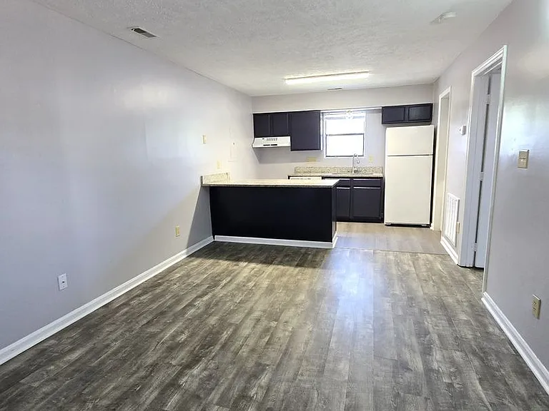 3820 Sherman Ave — Photo 5