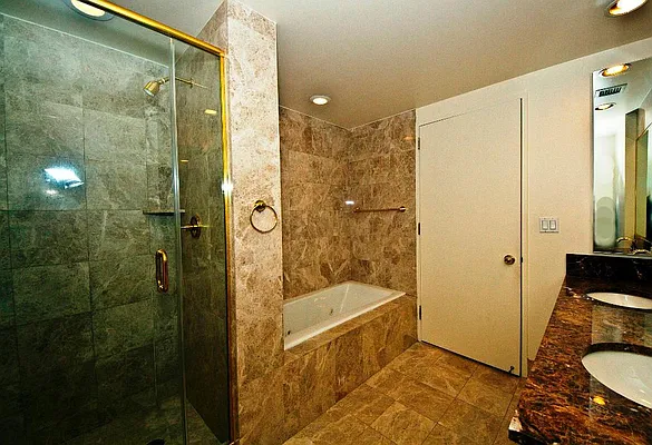 Rented by Keller Williams NYC | media 48