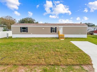 411 Lagoon Ct, Kenansville, FL 34739