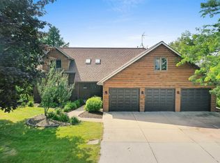 2839 Bay Settlement Rd, Green Bay, WI 54311