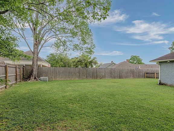 5th image of 14133 Woodland Ridge Ave