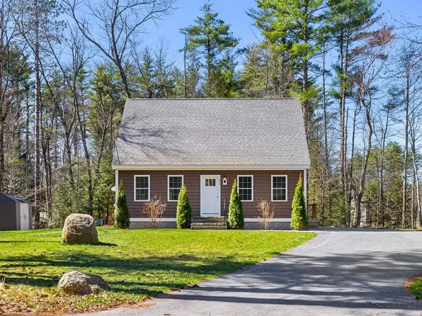 241 Ash Swamp Road, Newmarket, NH 03857