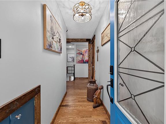 4th image of 32240 Rockville Rd