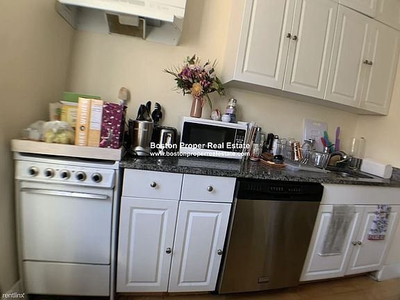 108 Myrtle St. #9 Boston - Beacon Hill Unit Photo 4