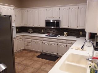 101 W 3rd St, Omaha, TX 75571