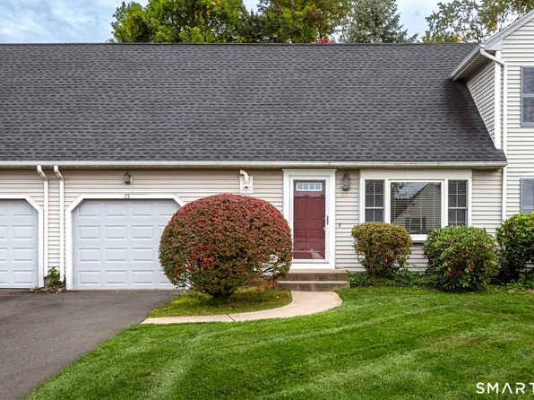 75 Deer Run Trail, Manchester, CT 06042