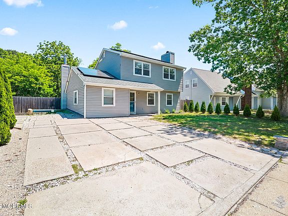 2nd image of 3 Ocean Avenue