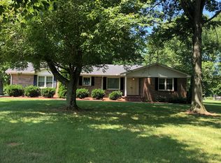 5303 Highway 31w Ct, Portland, TN 37148