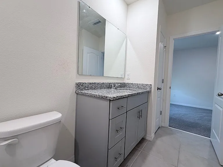 1470 Isleta Loop — Photo 15