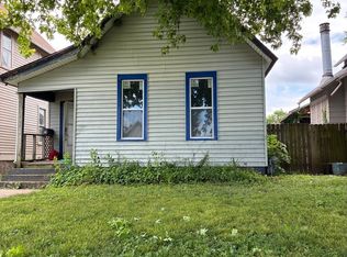 521 3rd Ave S, Clinton, IA 52732