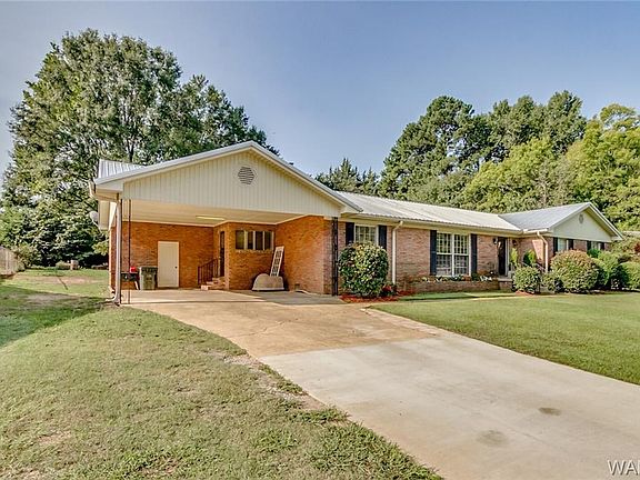 3rd image of 3335 Tall Pines Cir