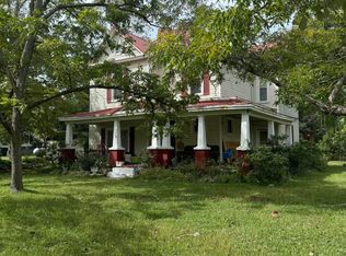 402 Henderson St, Hamlet, NC 28345