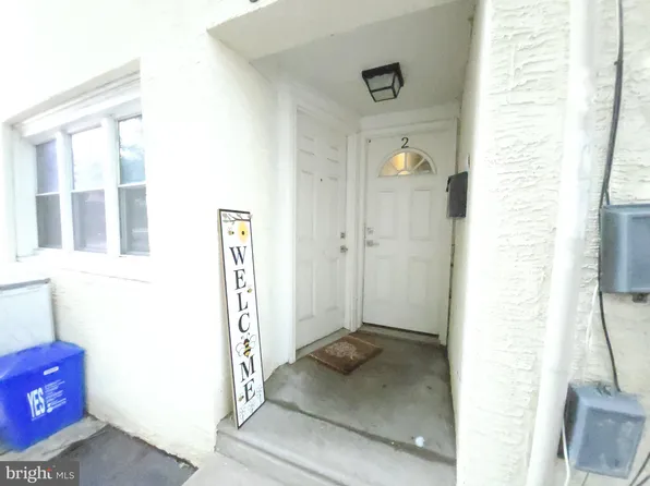 3856 Terrace St, Philadelphia, PA 19128