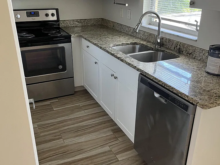 7029 Hibiscus Ave S #4 — Photo 7