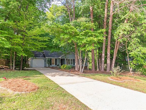 4th image of 5509 Greenfield Way