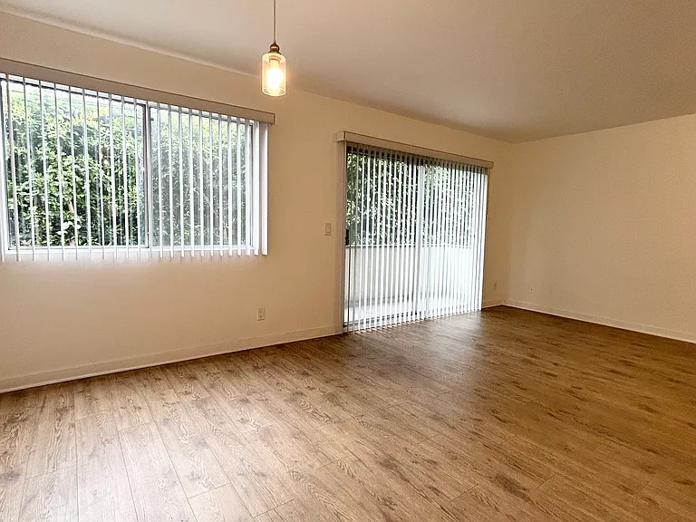 2038 S Bentley Ave #103 — Photo 7