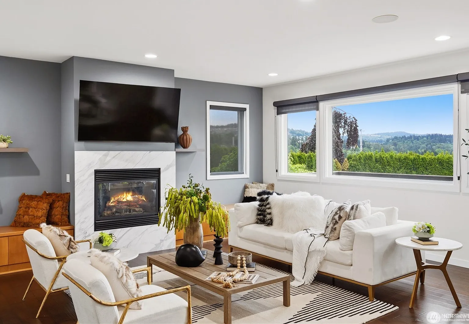 5 bed, 4740 sqft, $8,000 — Photo 3