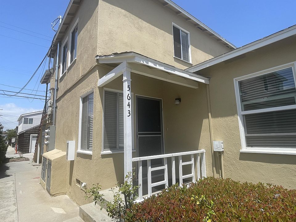 Front of Unit 5643