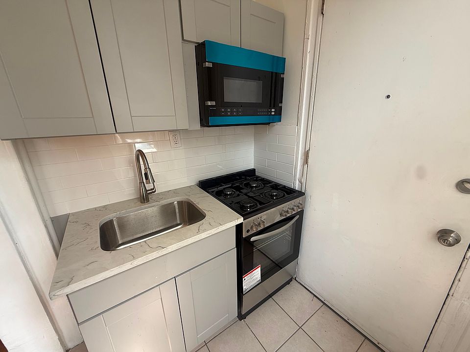2nd image of 810 2nd Pl #3F