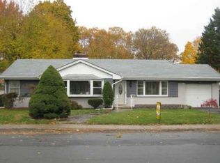 210 Jackson Ave, Edison, NJ 08837