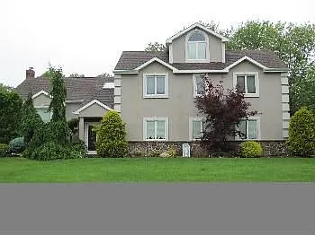 13 Woodland Cir photo 1