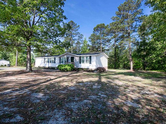 3rd image of 427 Seegars Mill Rd