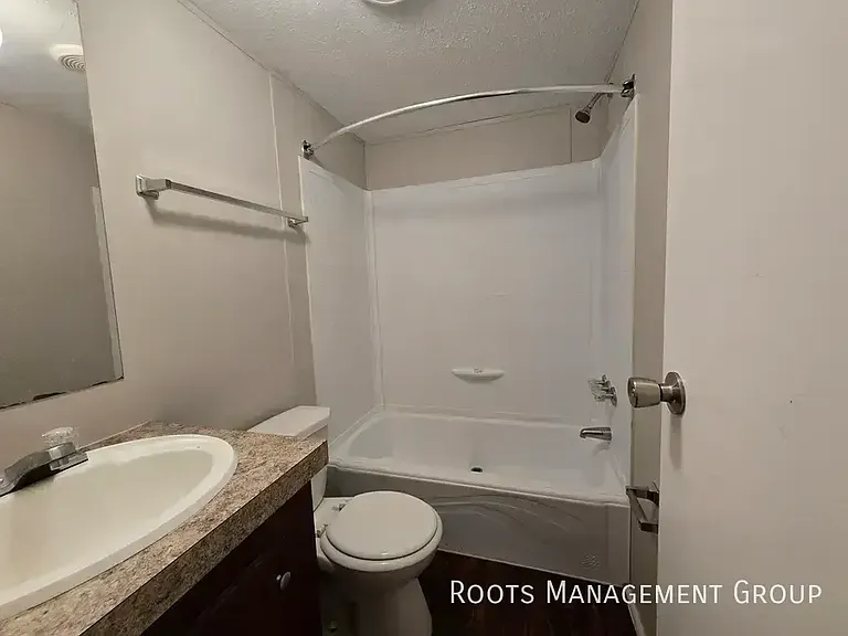 104 Dove Dr #104 — Photo 32