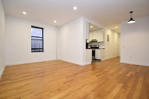 Rented by Bohemia Realty Group | media 1