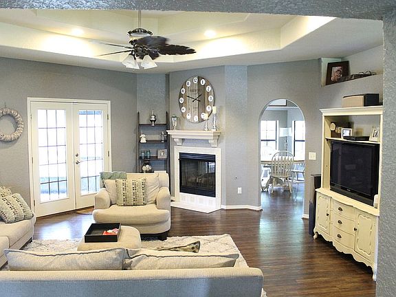 5th image of 3379 Indian Hills Dr