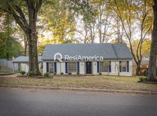 2801 Stage Coach Dr, Memphis, TN 38134