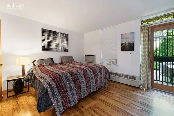 Rented by Sotheby's International Realty | media 4