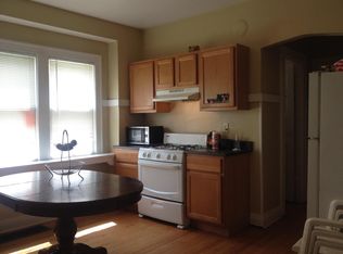 3026 S 12th St, Milwaukee, WI 53215