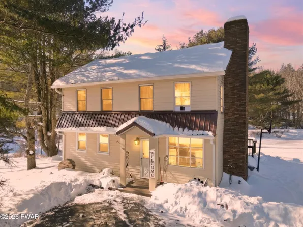 477 Purdytown Tpke, Lakeville, PA 18438