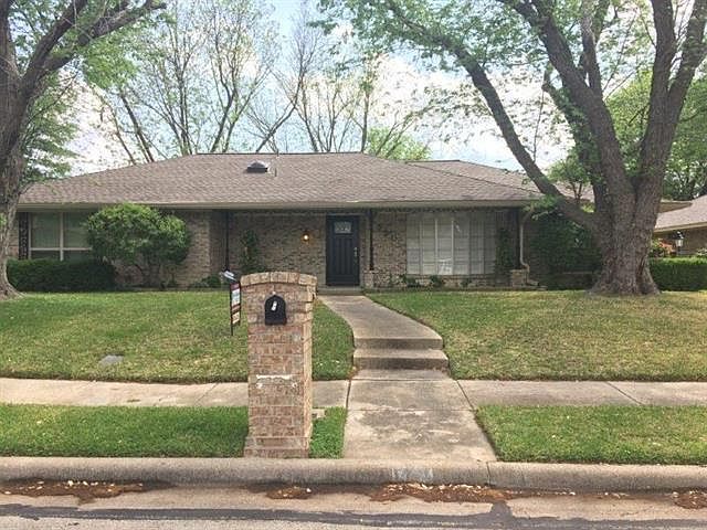 2nd image of 720 Bellah Dr