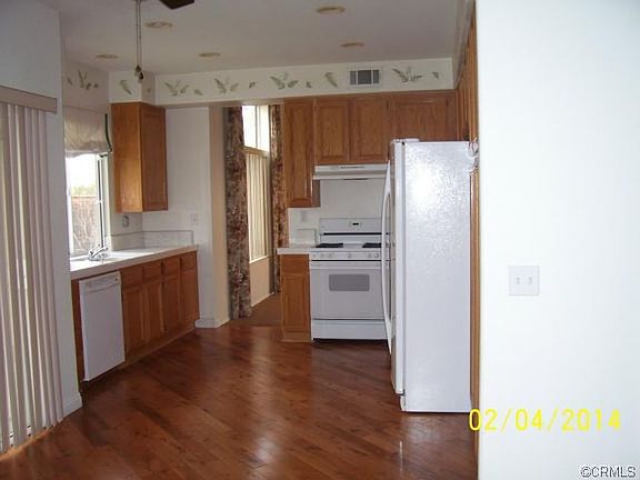 3rd image of 1469 Floral Park St
