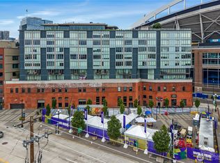 Gridiron, Seattle, WA 98104