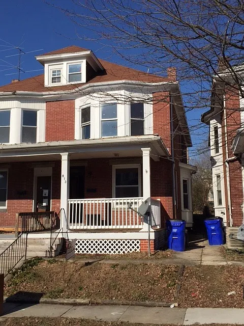 813 Mulberry Ave photo 1