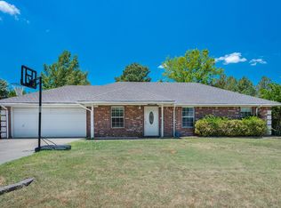 337 Schooner Rd, Gun Barrel City, TX 75156