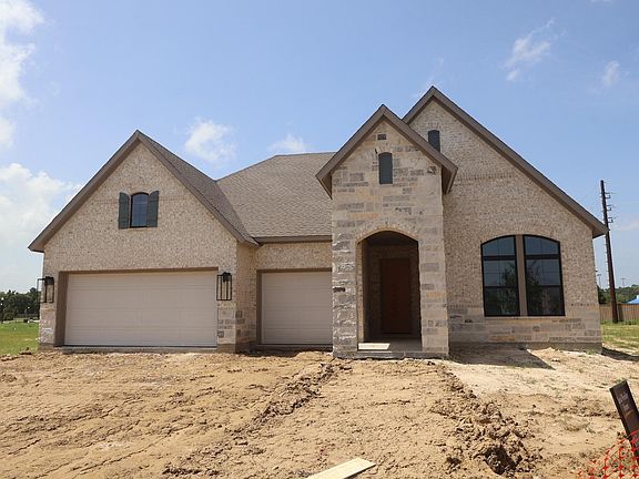 3rd image of 12302 Denham Dr