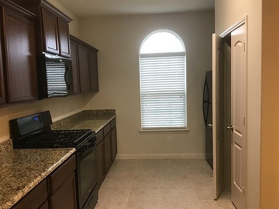 4th image of 9320 Bald Cypress St