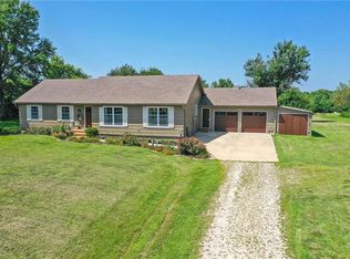 19660 Clearview Rd, Spring Hill, KS 66083