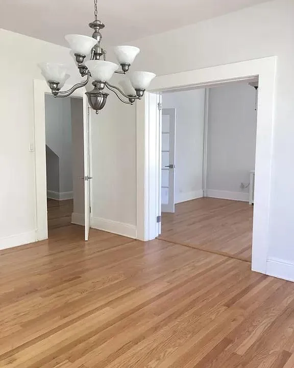 90 W 14th St #1