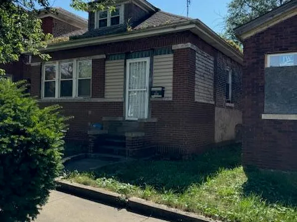 1318 Van Buren St, Gary, IN 46407