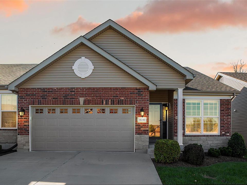 1st image of 16140 Amber Vista Dr