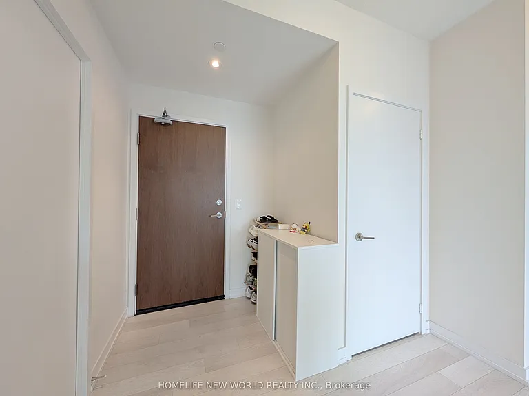 115 McMahon Dr #1903 — Photo 14