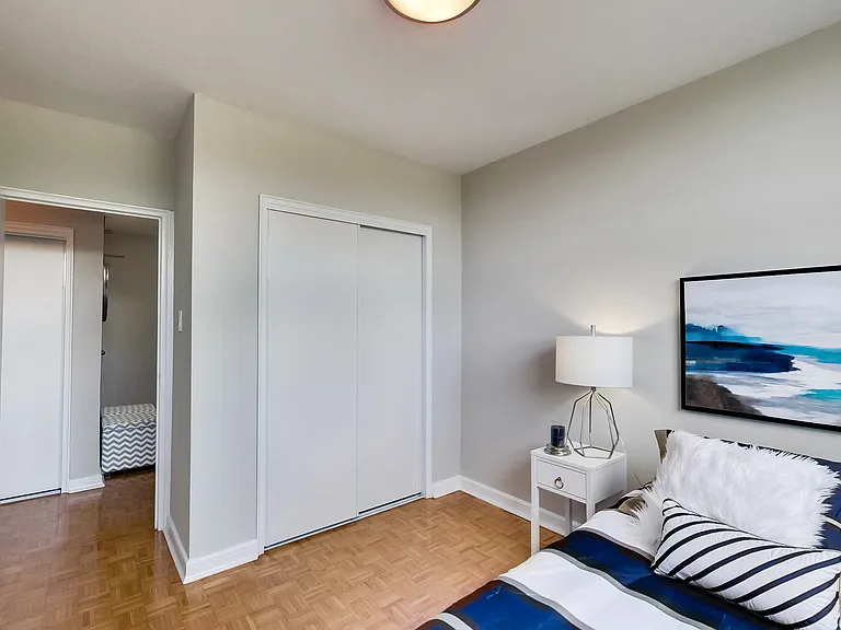 630 Roselawn Ave — Photo 54